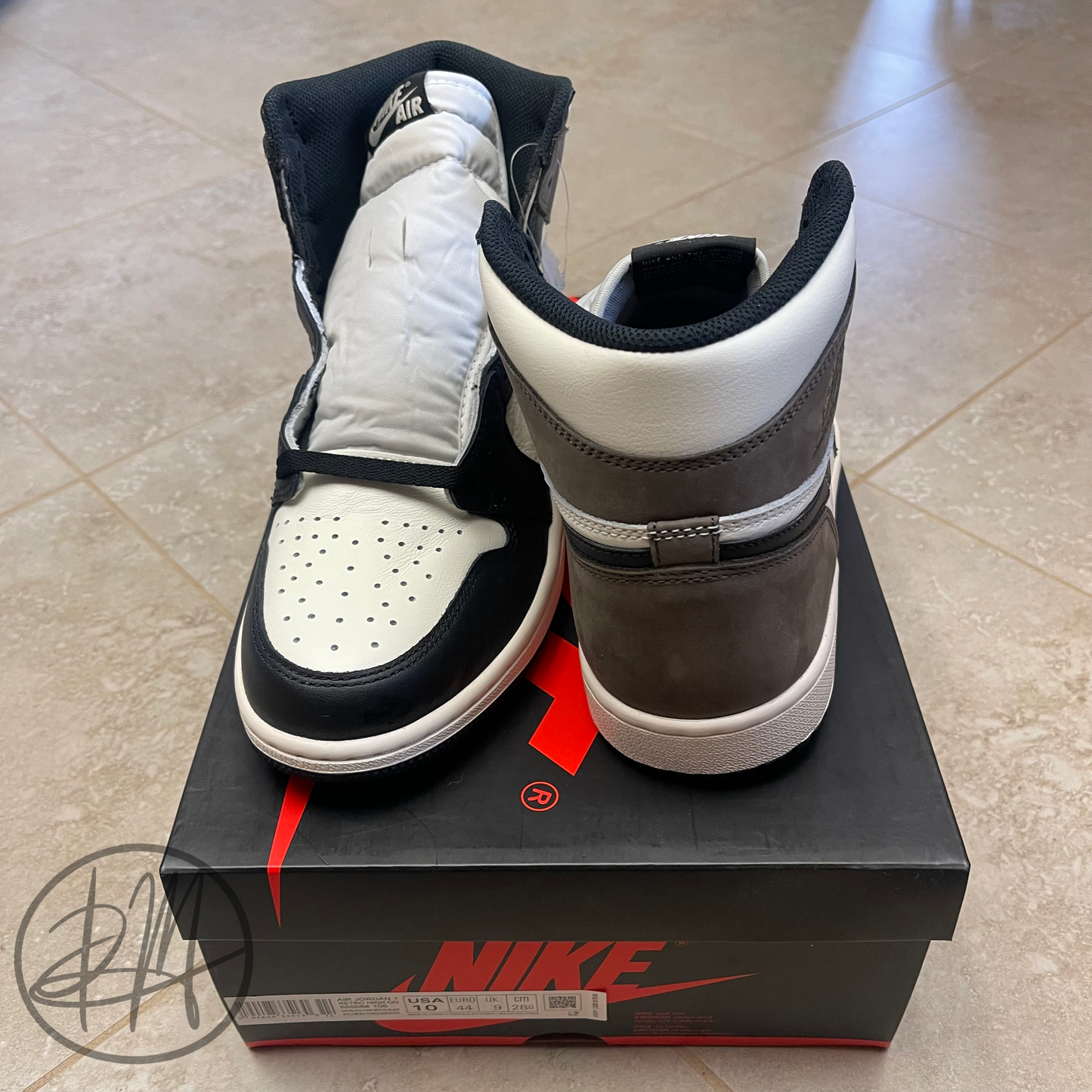 2020 Air Jordan 1 Mocha